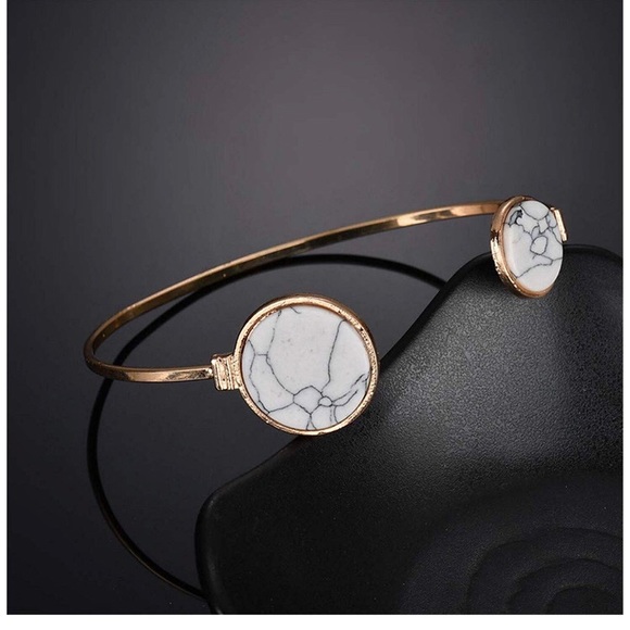 Bracelet - Picture 2 of 2